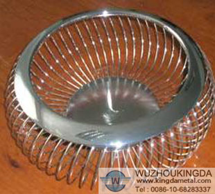 Round metal wire basket