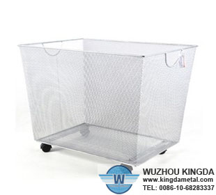 Storage basket