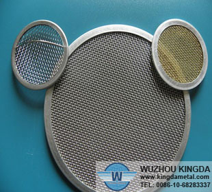 Closed edge filter disc