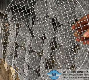 Metal grills for barbecues