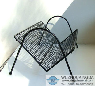 Metal wire book rack