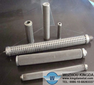 Multilayer stainless steel filter element