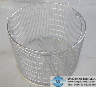 Round wire mesh baskets
