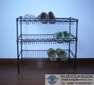 Shoe storage rack