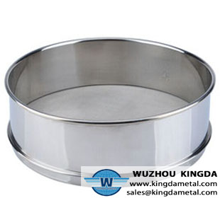 Sieve plate screen