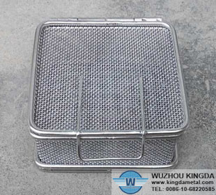 Wire mesh boxes