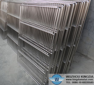 wire-mesh-bread-cooling-rack-2